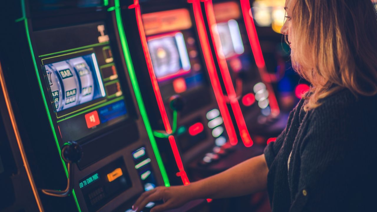 Apakah Menonton Slot Streamer Bisa Membuat Kecanduan?